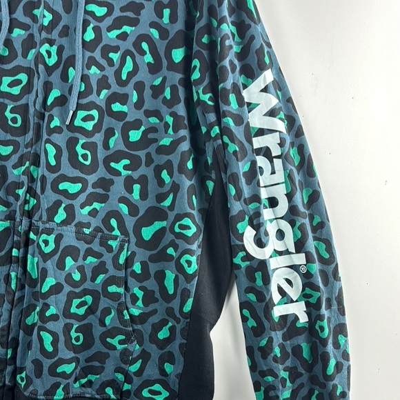 Wrangler Leopard Print RETRO  Hoodie SZ L full zipper pockets NWOT WESTERN RODEO - Picture 1 of 9